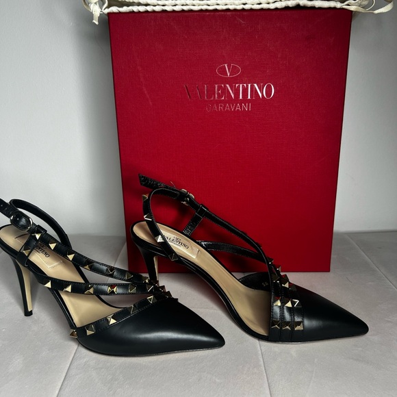 VALENTINO
Black Valentino Garavani Rockstud Slingback Heels - Picture 6 of 8
